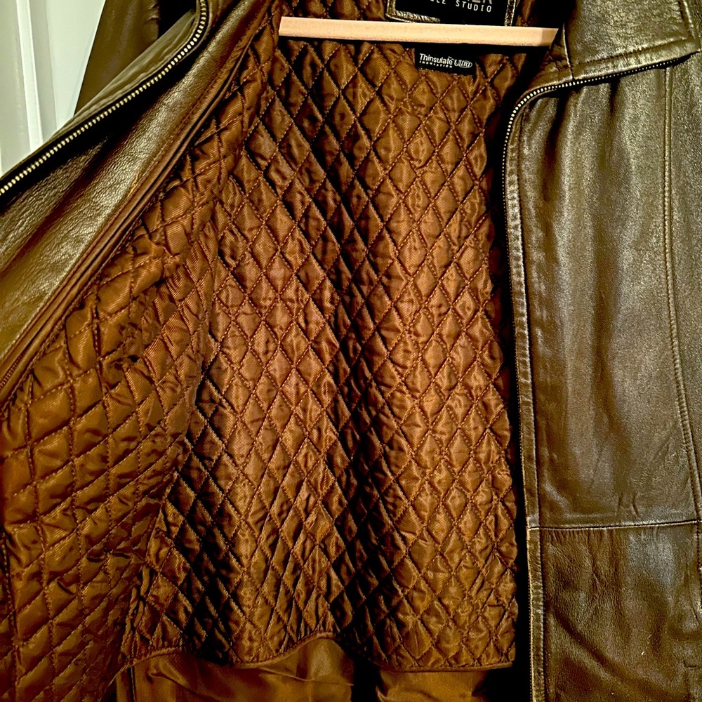 Wilson’s Women’s Brown Leather Fitted Jacket with pockets & removable liner